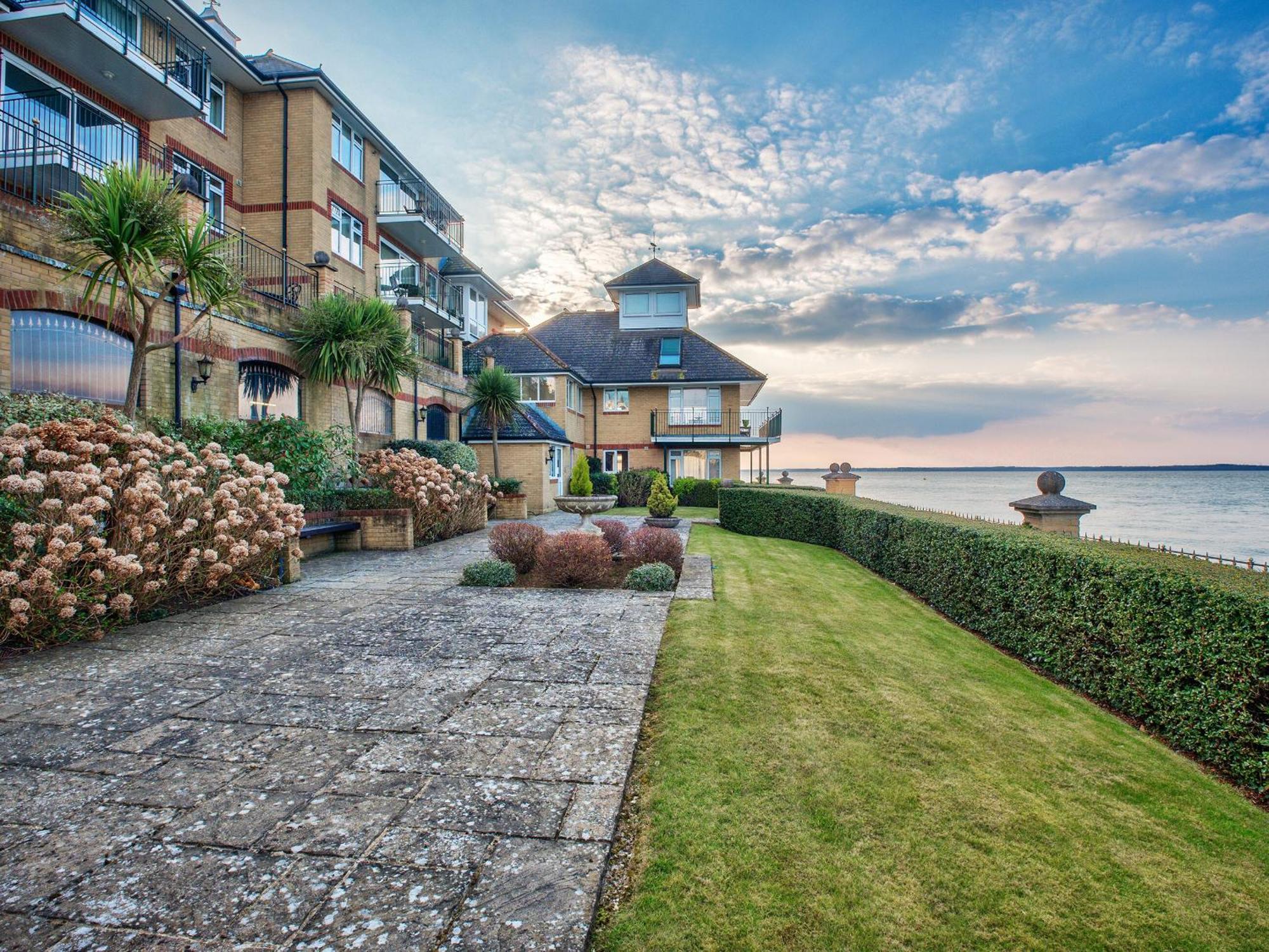 Solent View Apartment Cowes  Exteriör bild